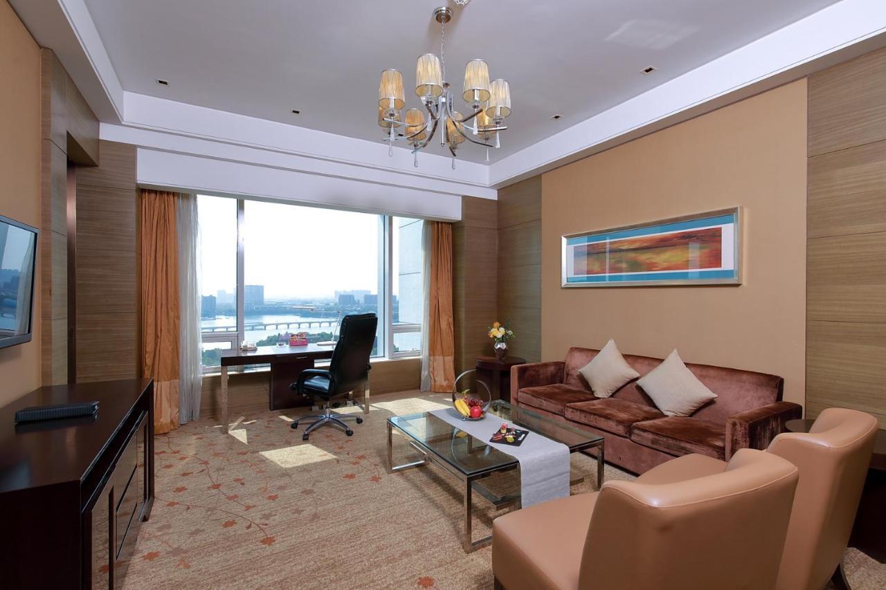 Crowne Plaza Nanjing Jiangning By Ihg Hotel ภายนอก รูปภาพ