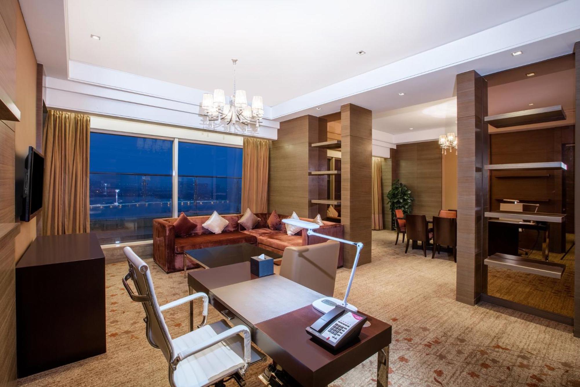 Crowne Plaza Nanjing Jiangning By Ihg Hotel ภายนอก รูปภาพ